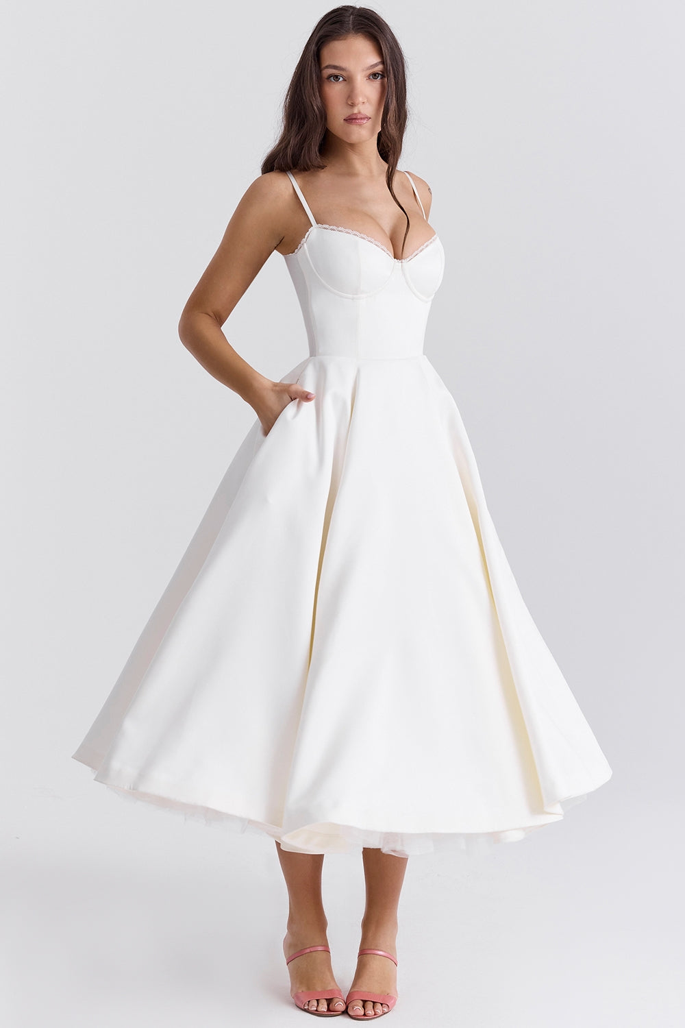 Classic Vintage Dress with a Flattering Fit