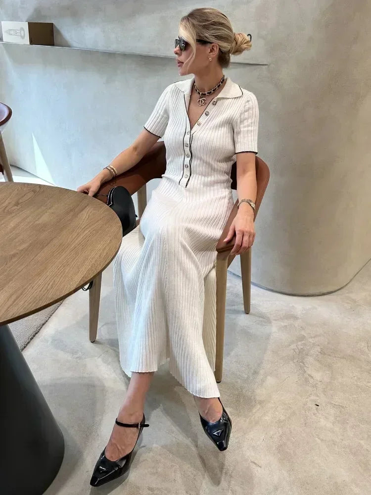 Polished Dress with an Effortless Classic Look
