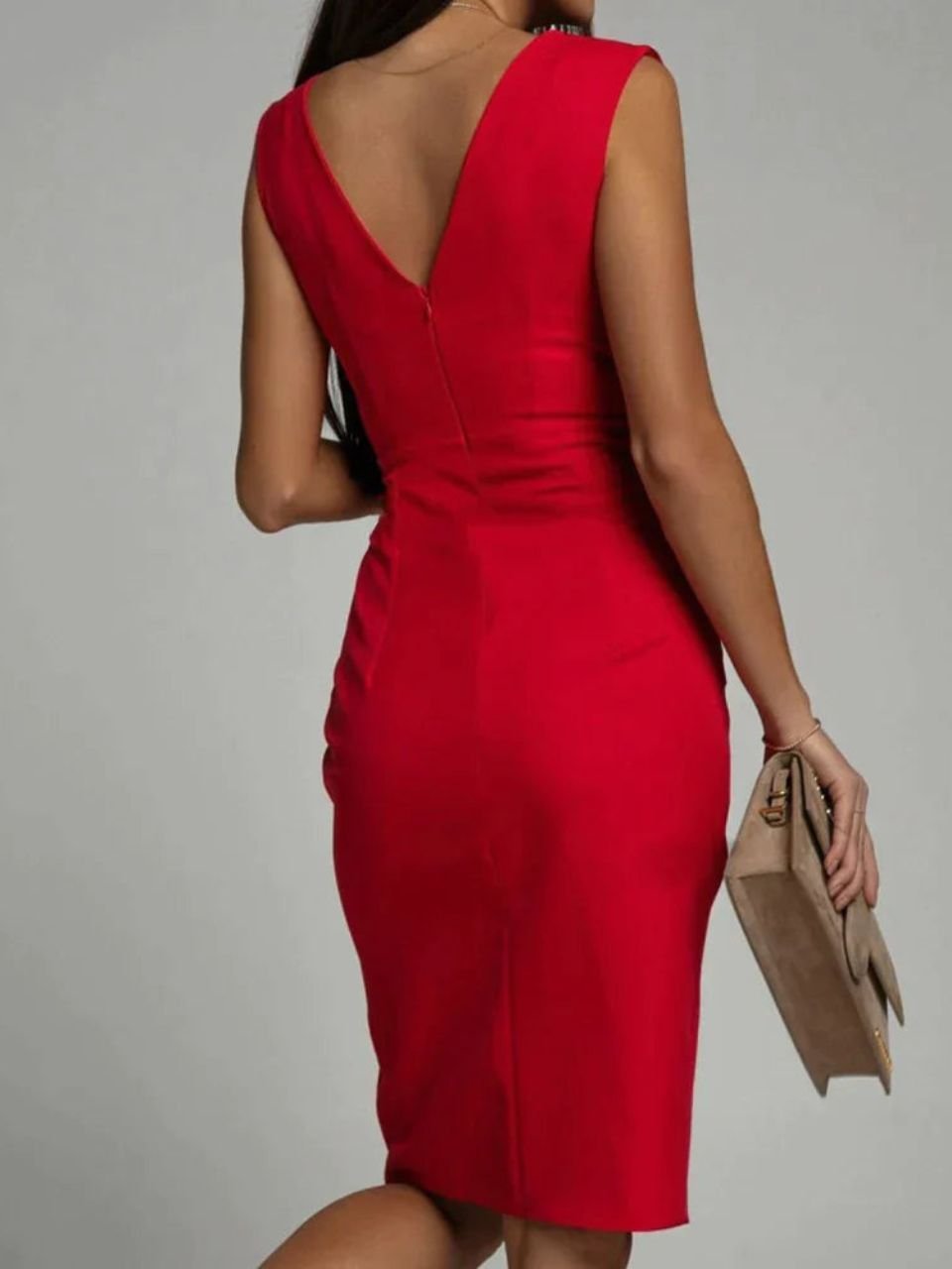 Gracefully Styled Dress for Any Occasion