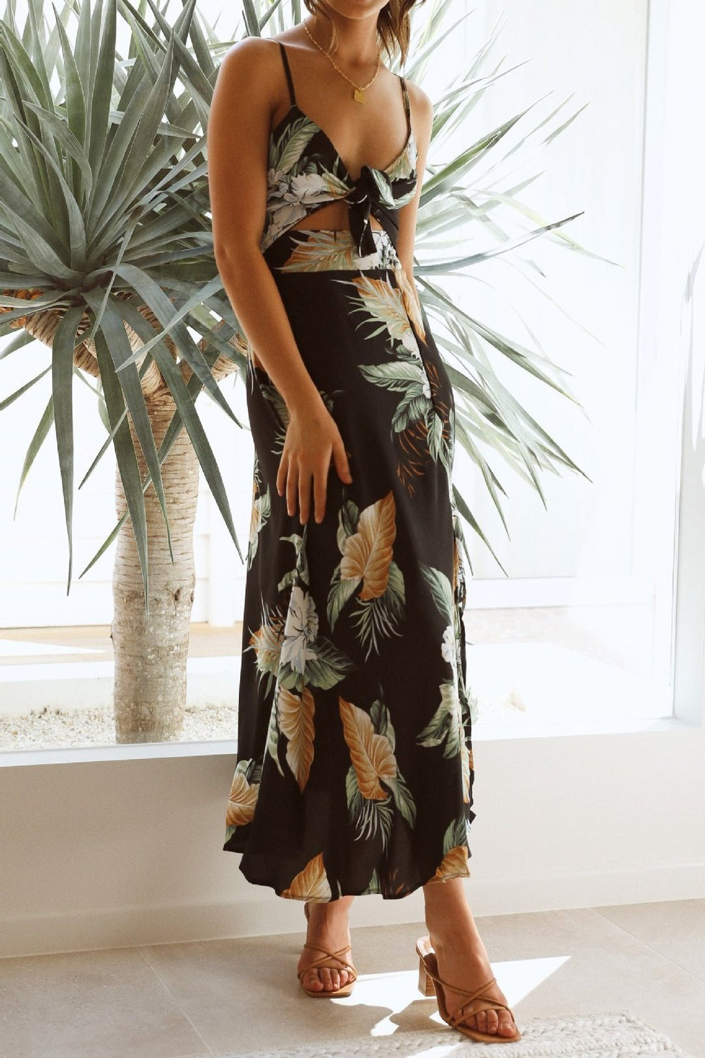 Classic Vintage & Enduringly Stylish Dress