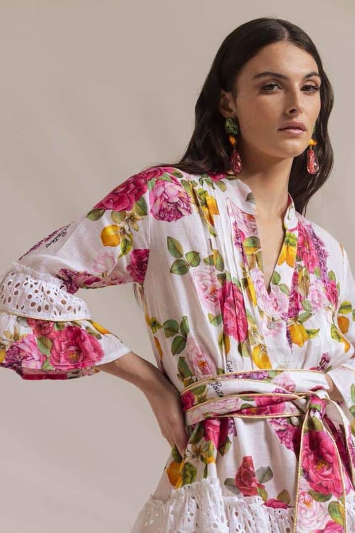 Well Tailored Dress with a Graceful Silhouette