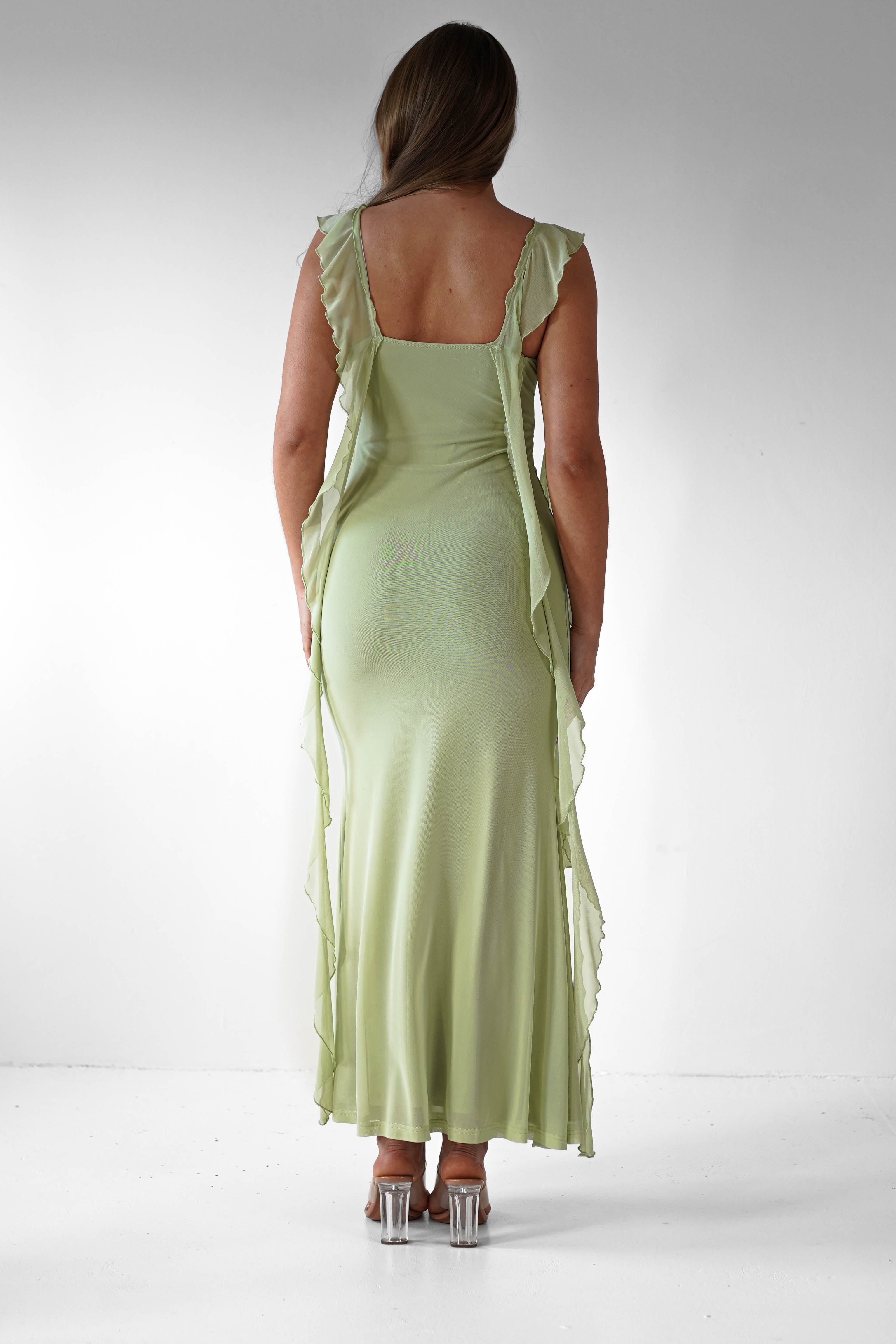 Gracefully Styled Dress for Any Occasion