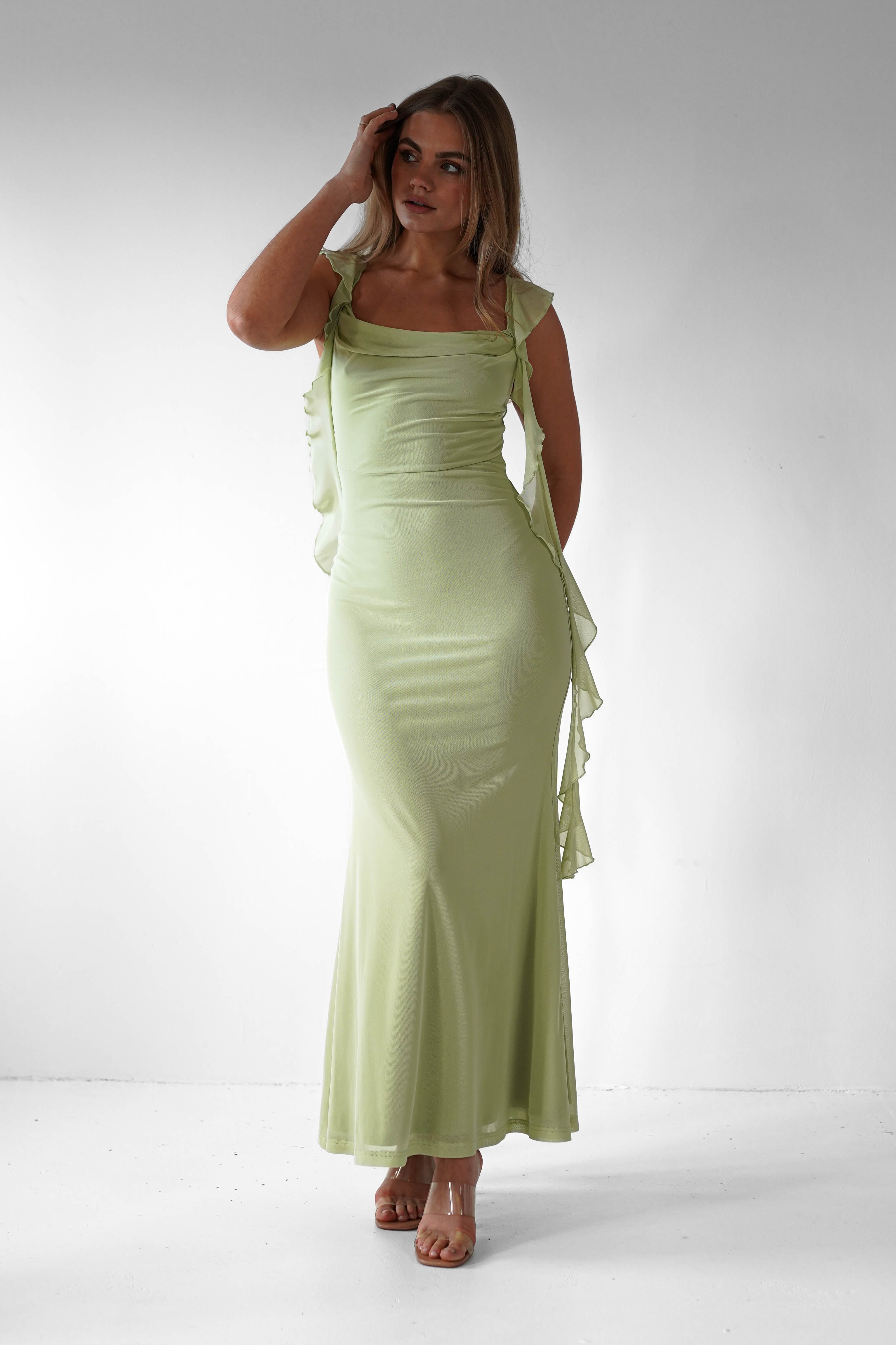 Gracefully Styled Dress for Any Occasion