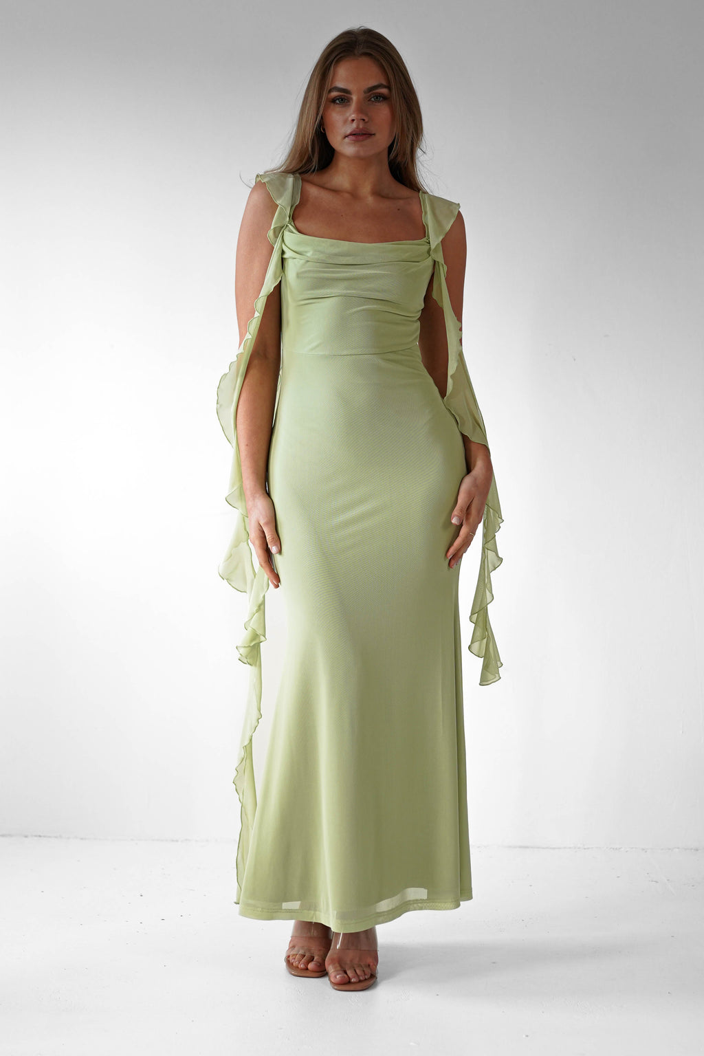 Gracefully Styled Dress for Any Occasion