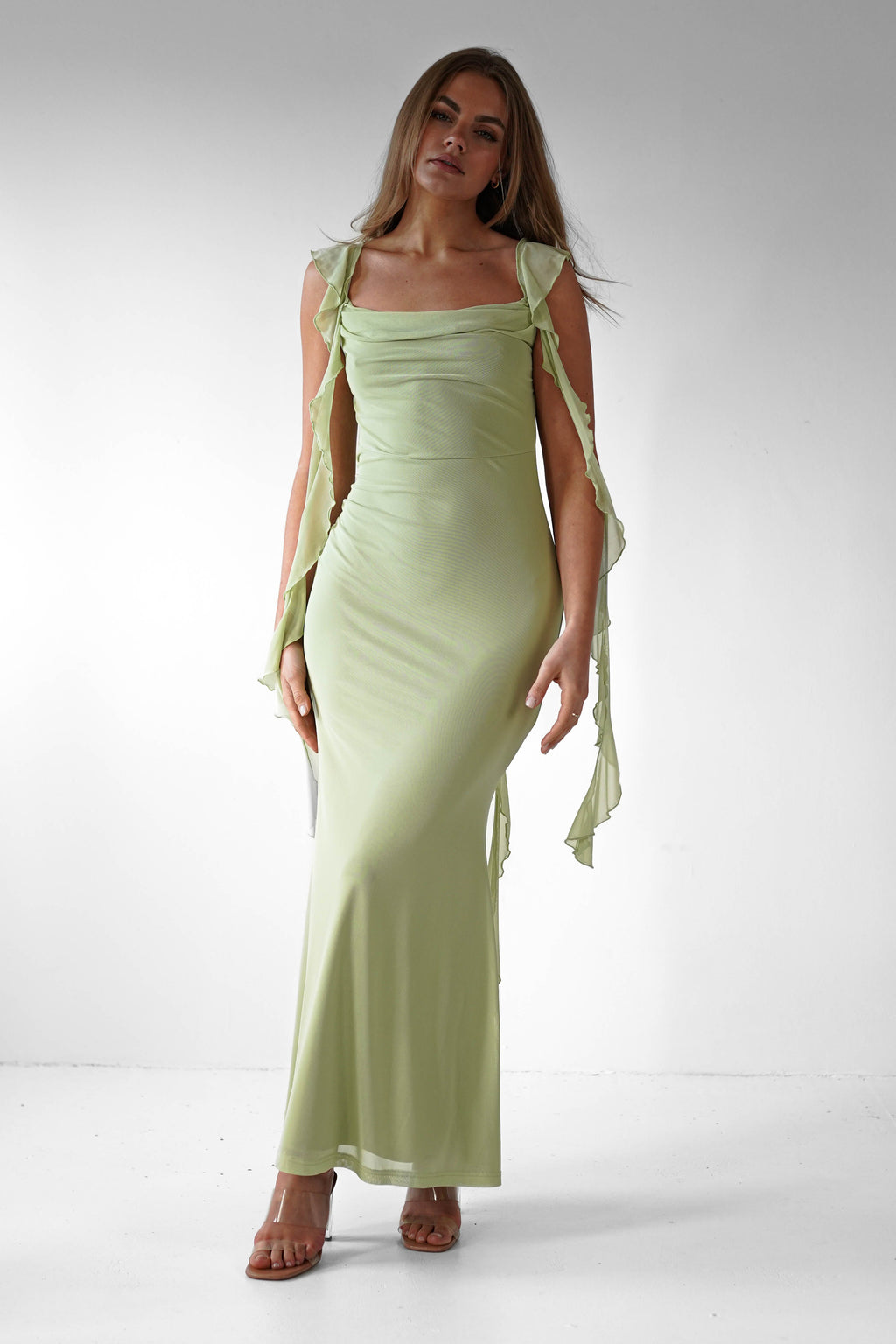 Gracefully Styled Dress for Any Occasion