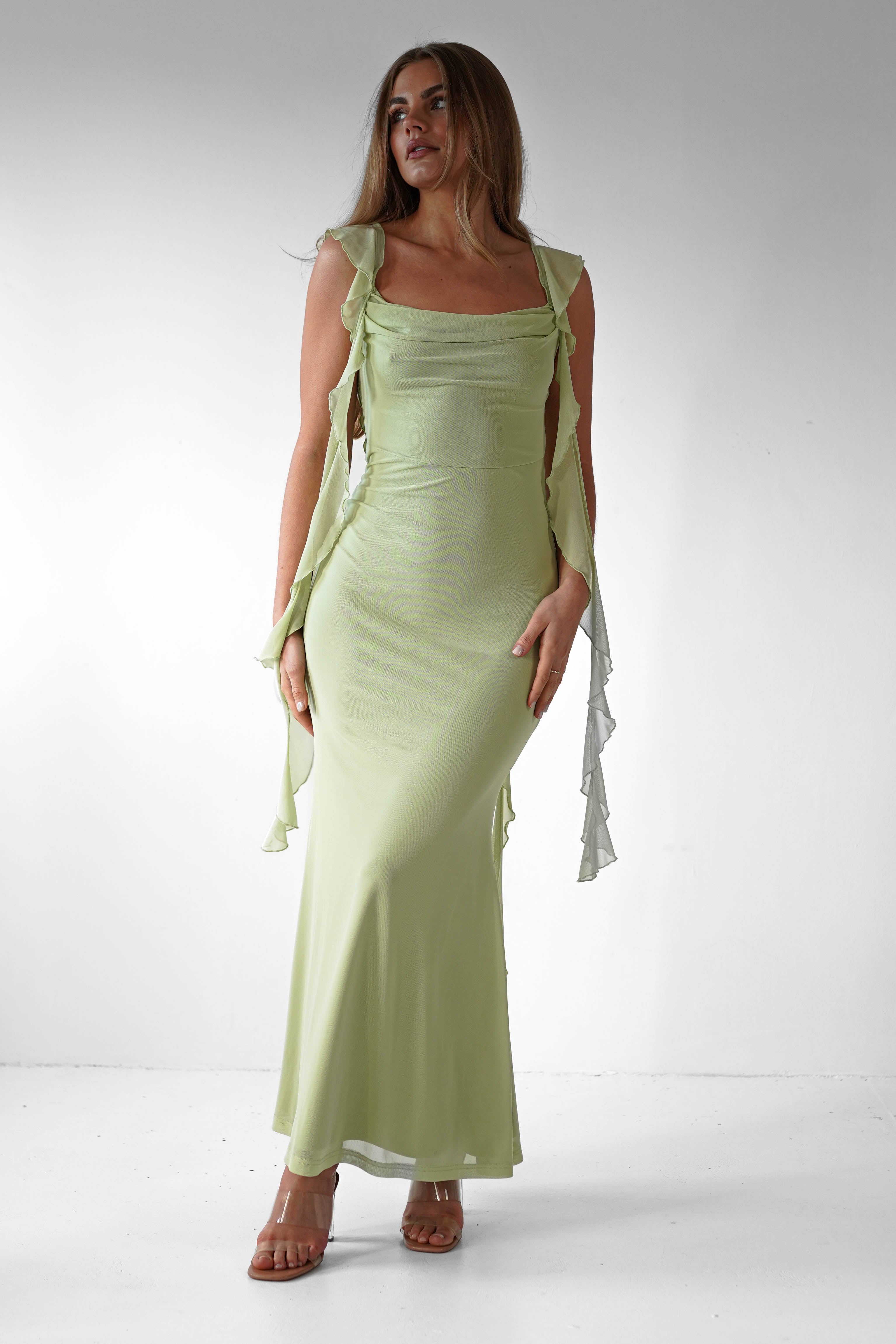 Gracefully Styled Dress for Any Occasion