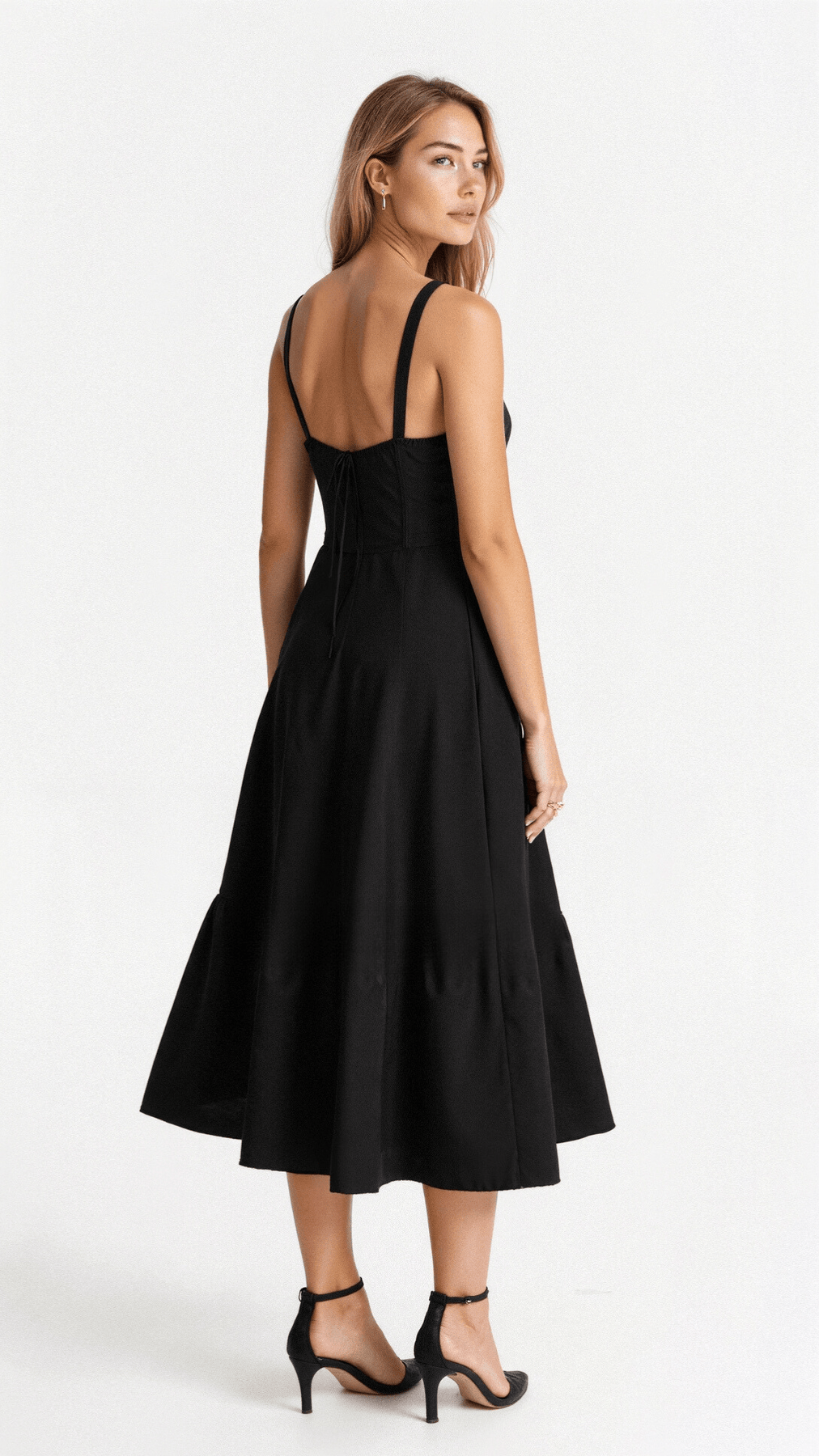 Gracefully Styled Dress for Any Occasion