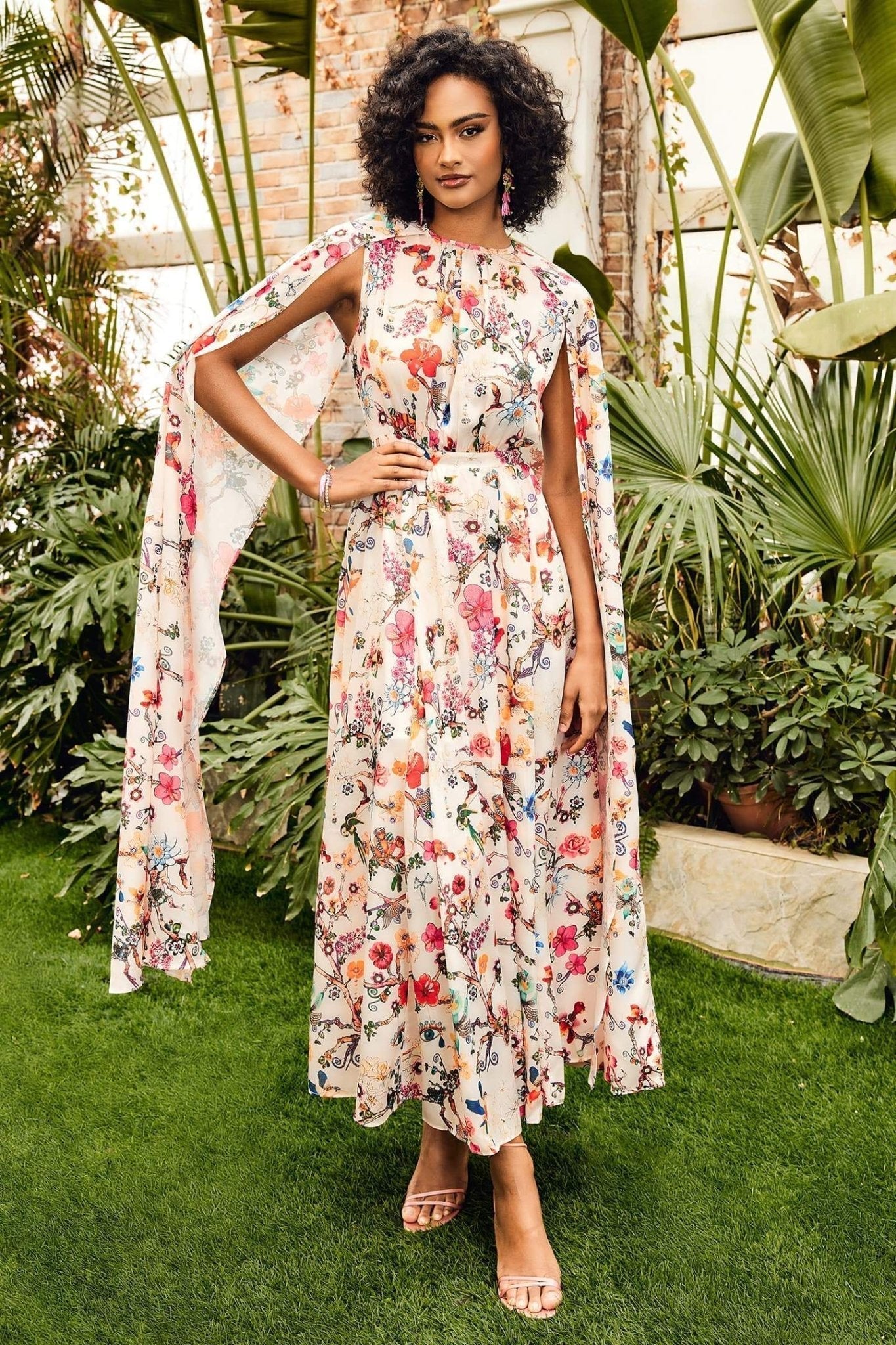 Elegantly Styled Dress for Everyday Wear