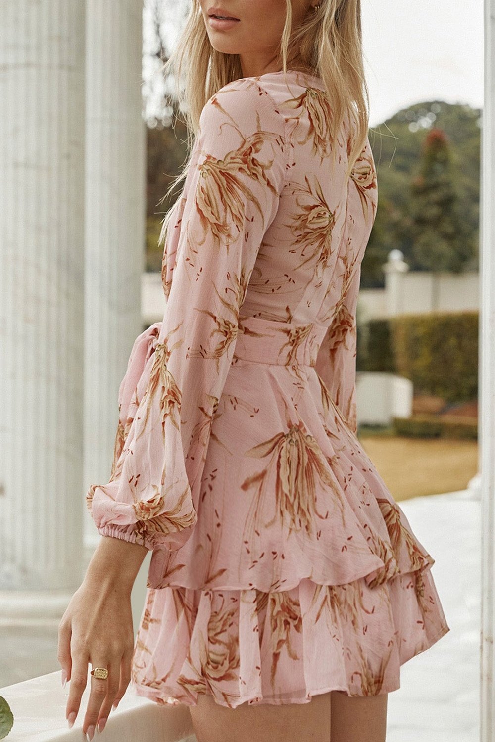 Polished Dress with an Effortless Classic Look