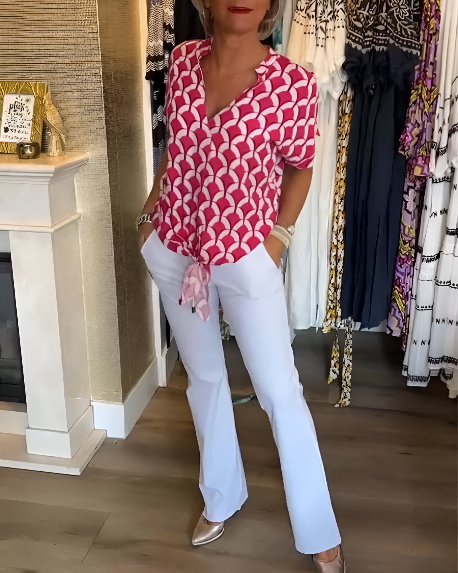 Well Tailored Blouse with a Graceful Silhouette