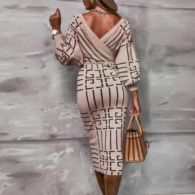 Classic Vintage & Enduringly Stylish Dress