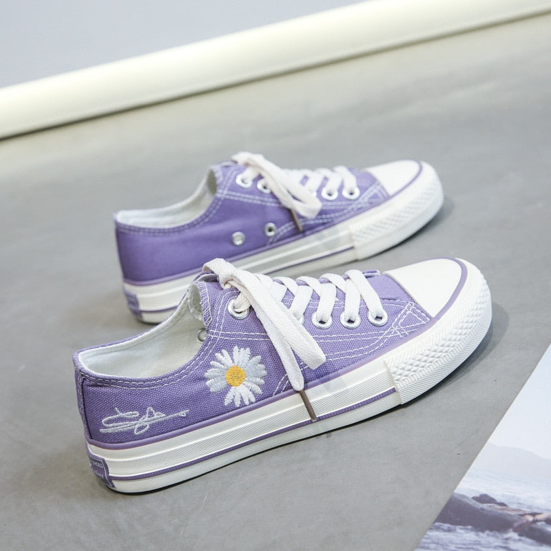 Classic Orthopedic Sneakers with Timeless Style