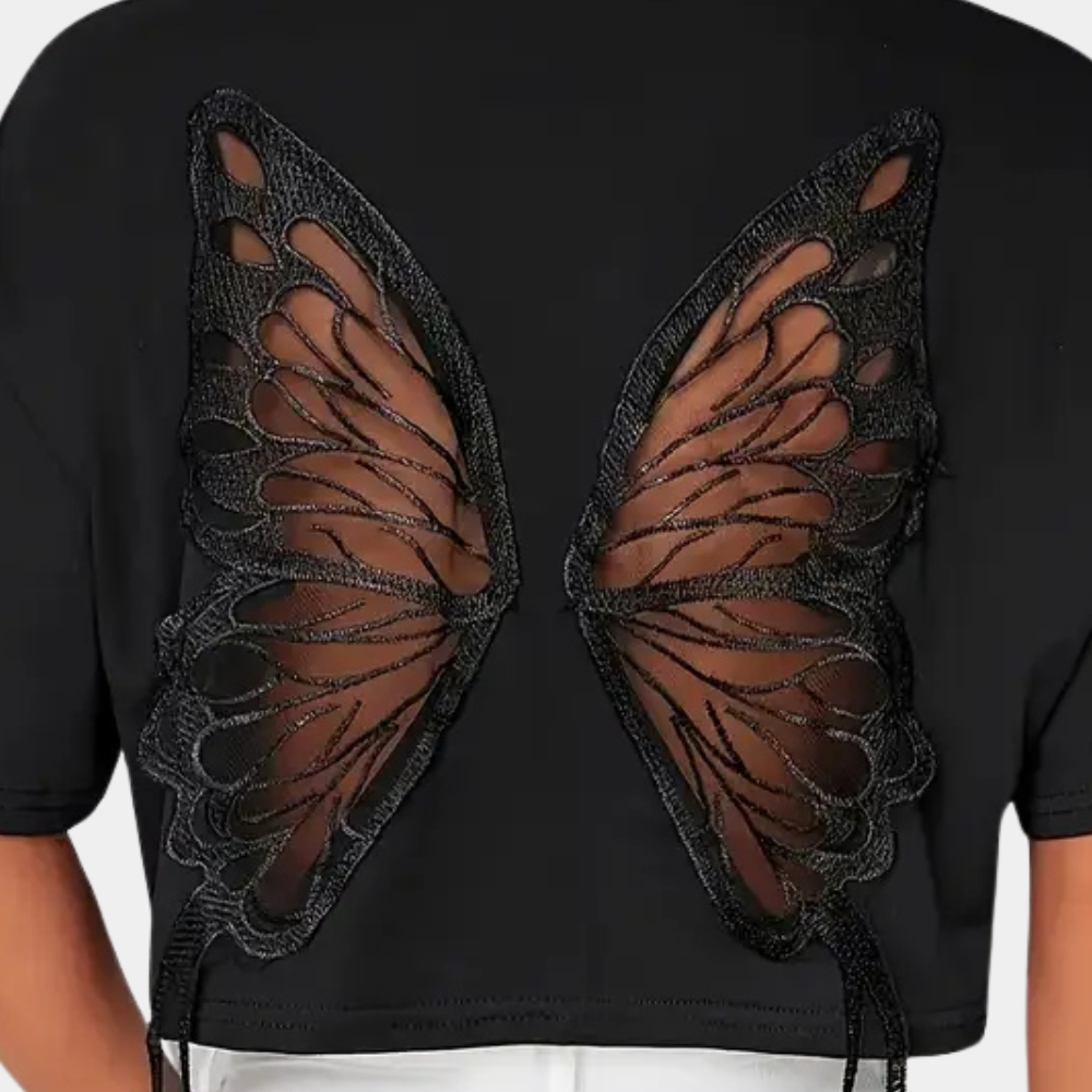Polished T-Shirt with an Effortless Classic Look