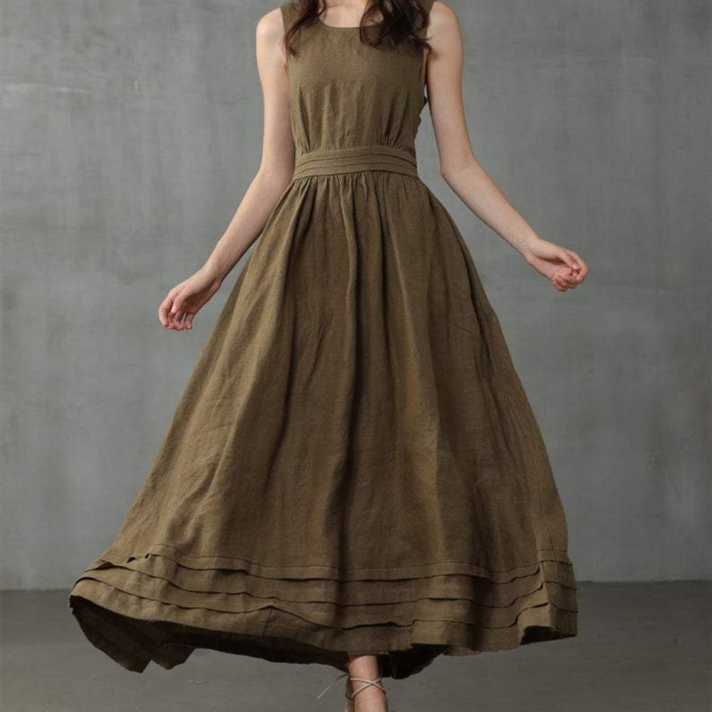 Classic Vintage & Enduringly Stylish Dress