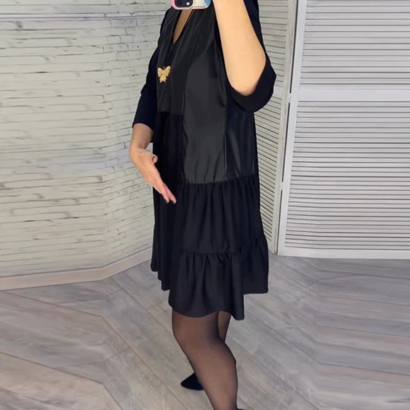 Beautifully Crafted Dress in a Classic Style