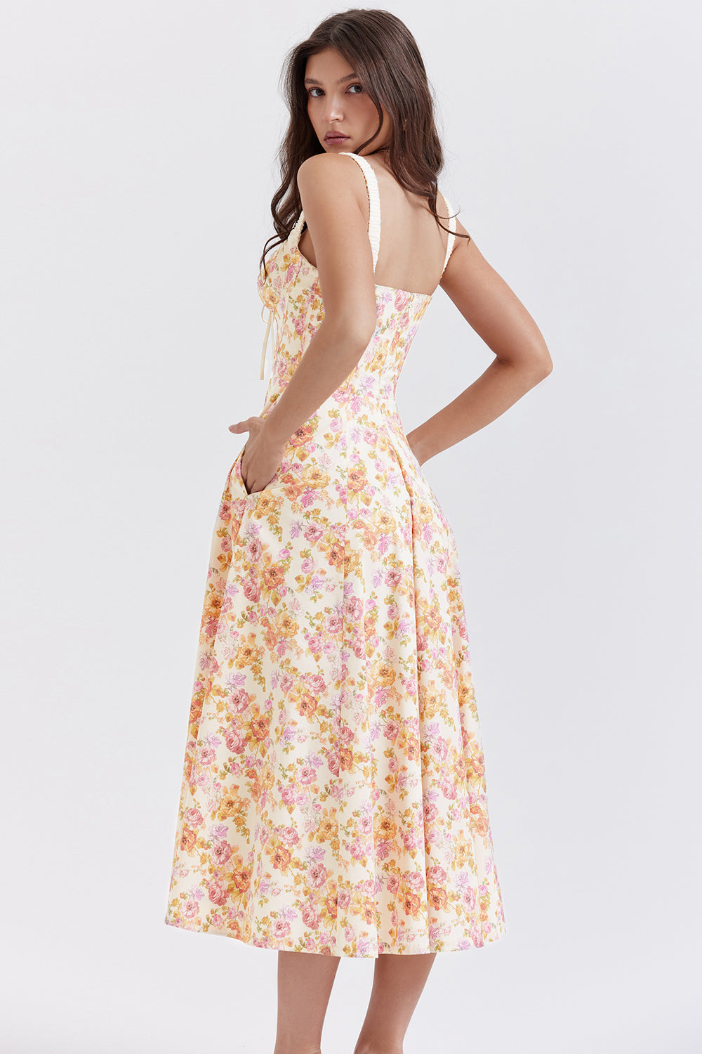 Classic Vintage & Enduringly Stylish Dress