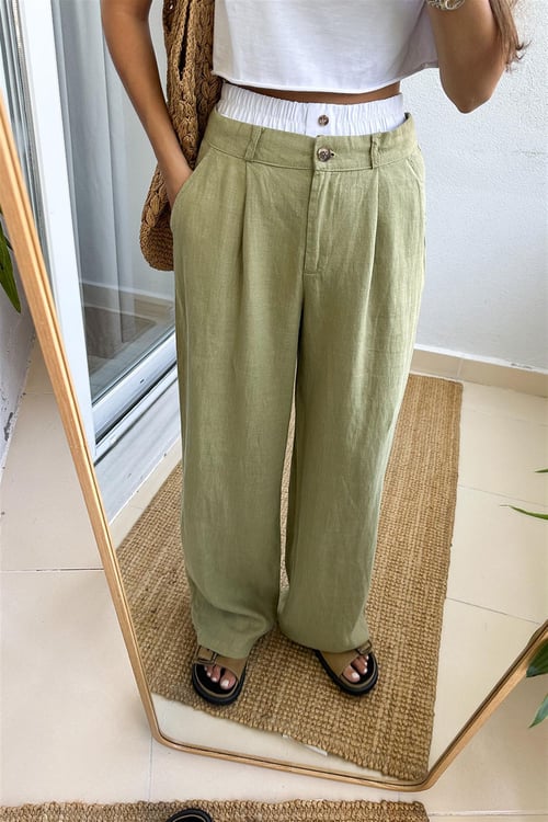 Vintage Inspired Trousers with a Contemporary Edge