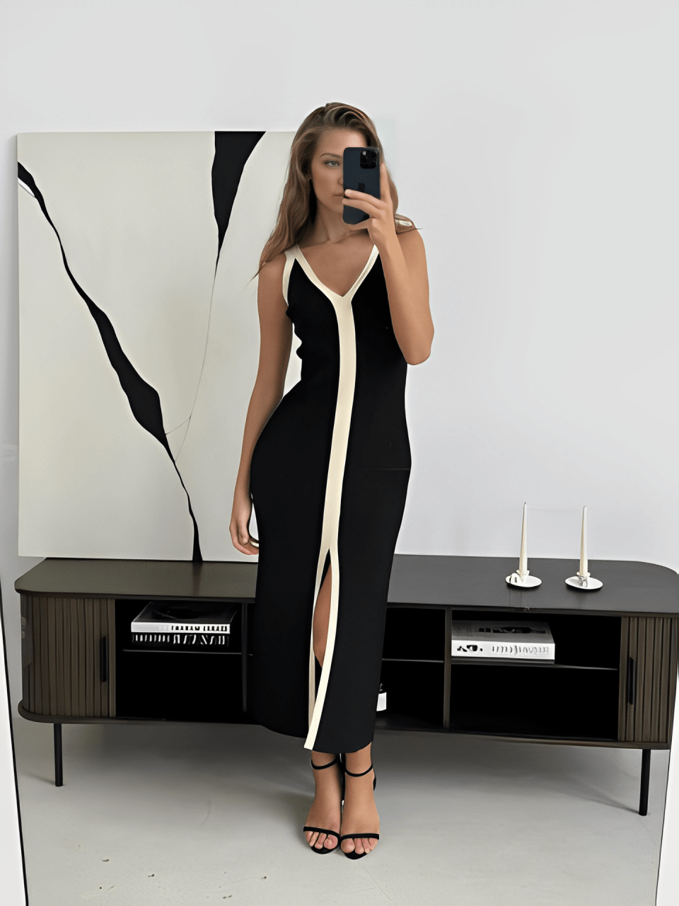 Sophisticated Dress with a Clean Classic Look