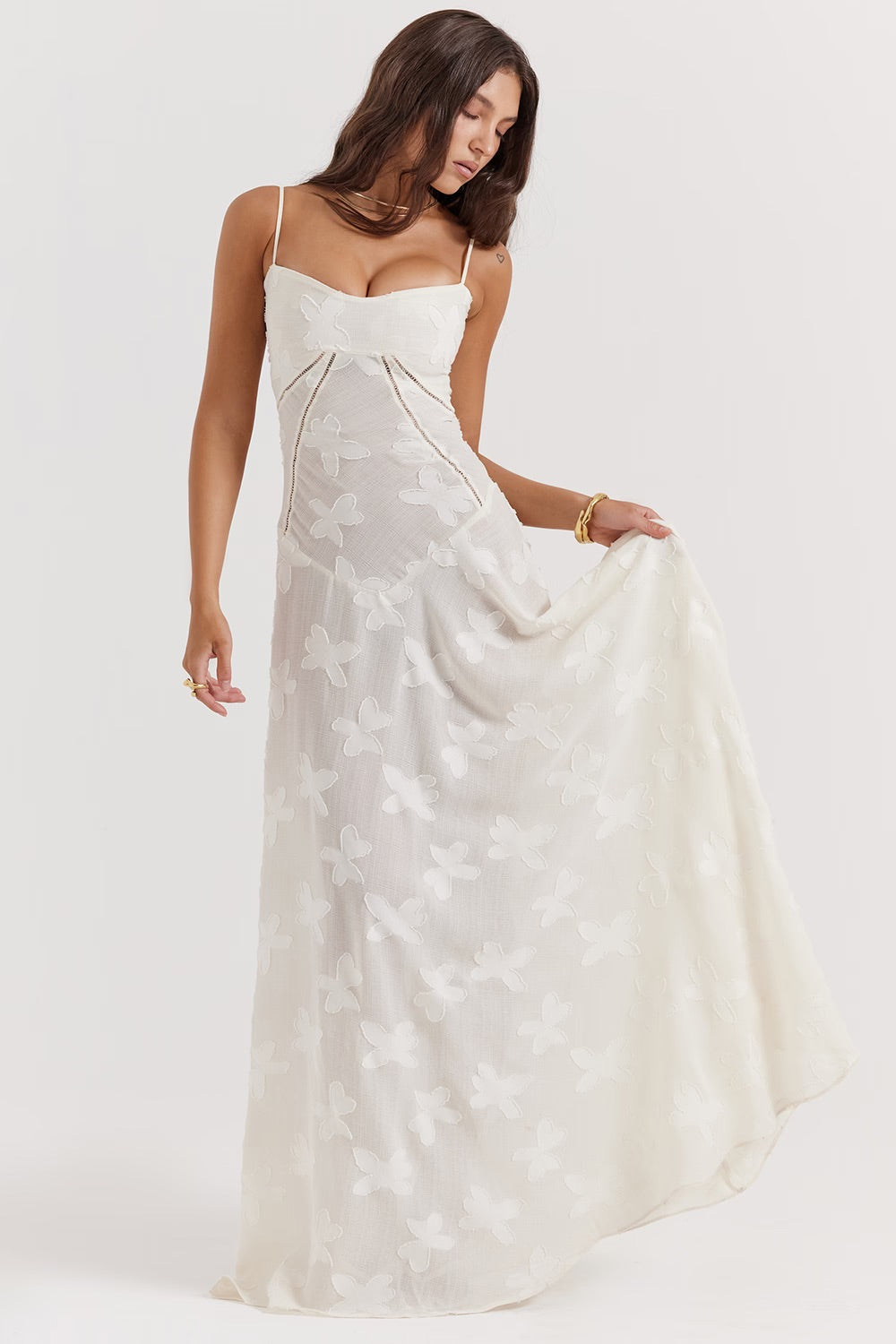 Gracefully Styled Dress for Any Occasion