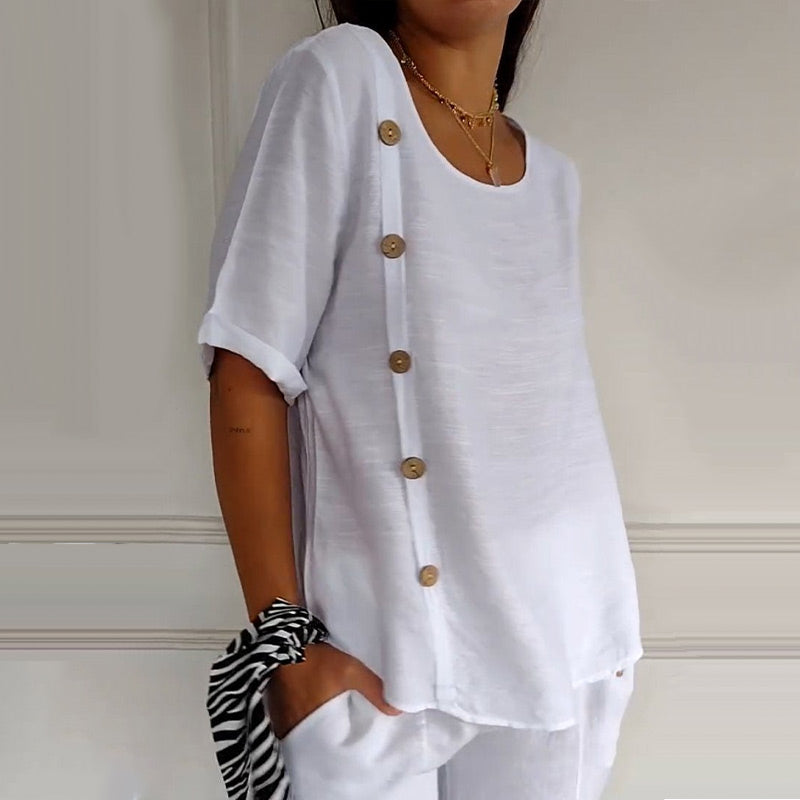 Polished Blouse with an Effortless Classic Look