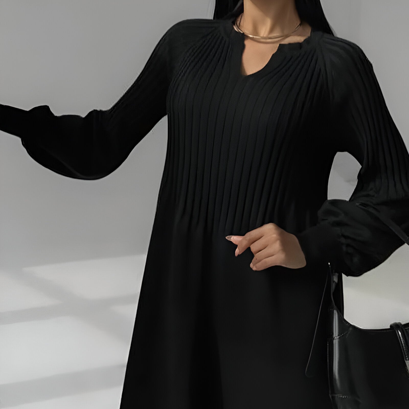 Polished Dress with an Effortless Classic Look