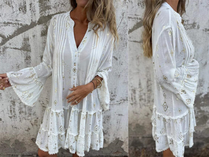 Beautifully Finished Dress in a Timeless Design