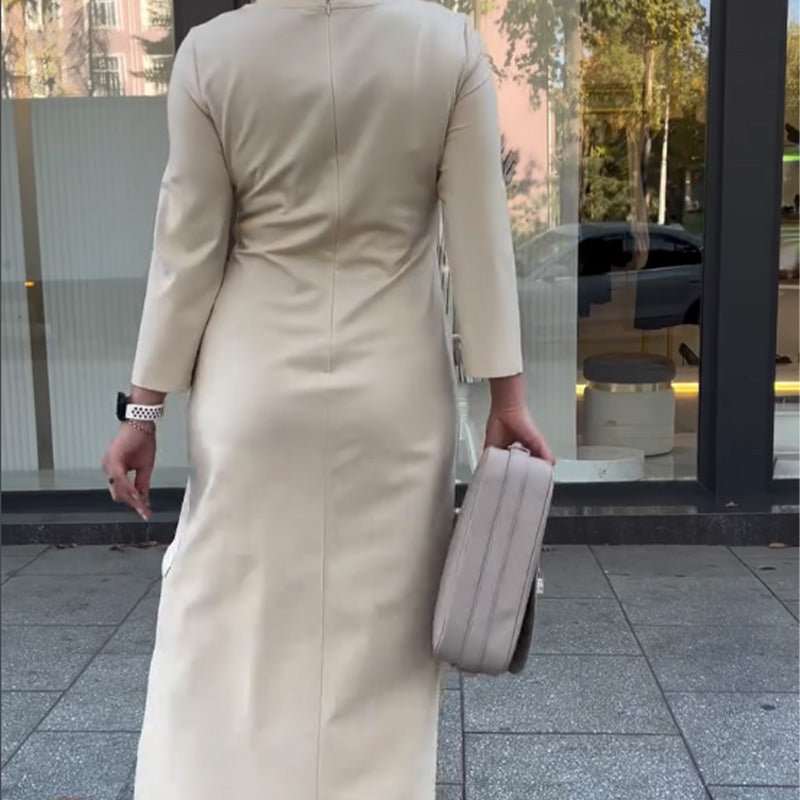 Sophisticated Dress with a Clean Classic Look