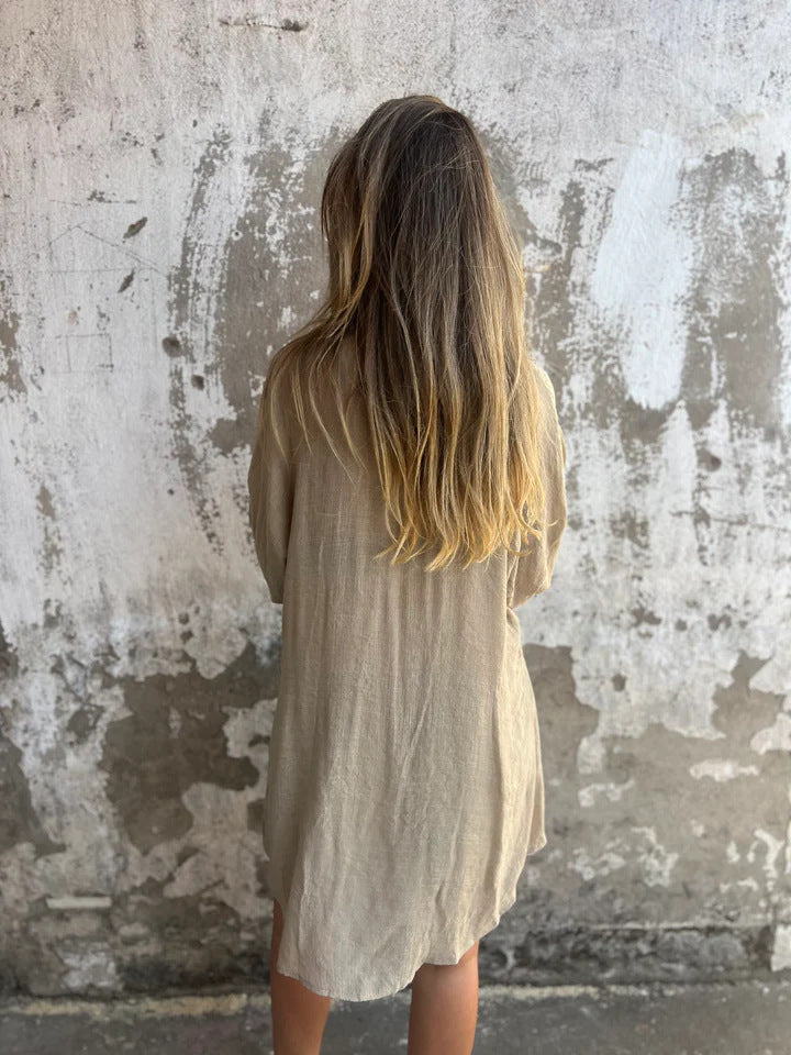 Well Tailored Shirt with a Graceful Silhouette