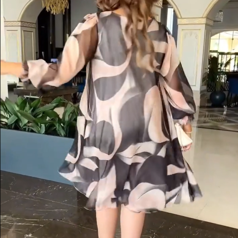 Polished Dress with an Effortless Classic Look