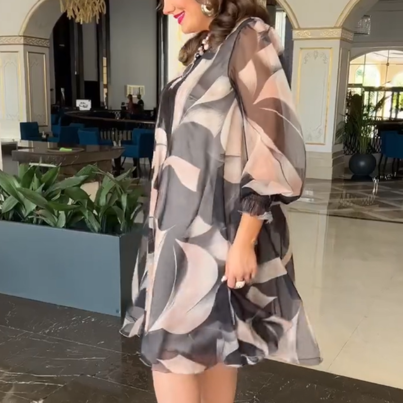 Polished Dress with an Effortless Classic Look