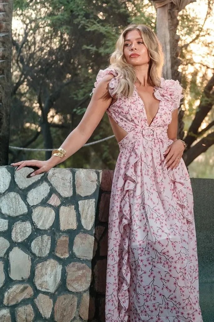 A Vintage Style Dress with Delicate Timeless Details