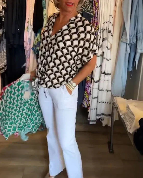 Sophisticated Blouse with a Clean Classic Look