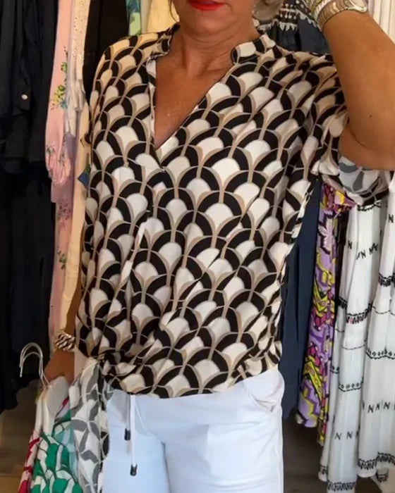 Sophisticated Blouse with a Clean Classic Look