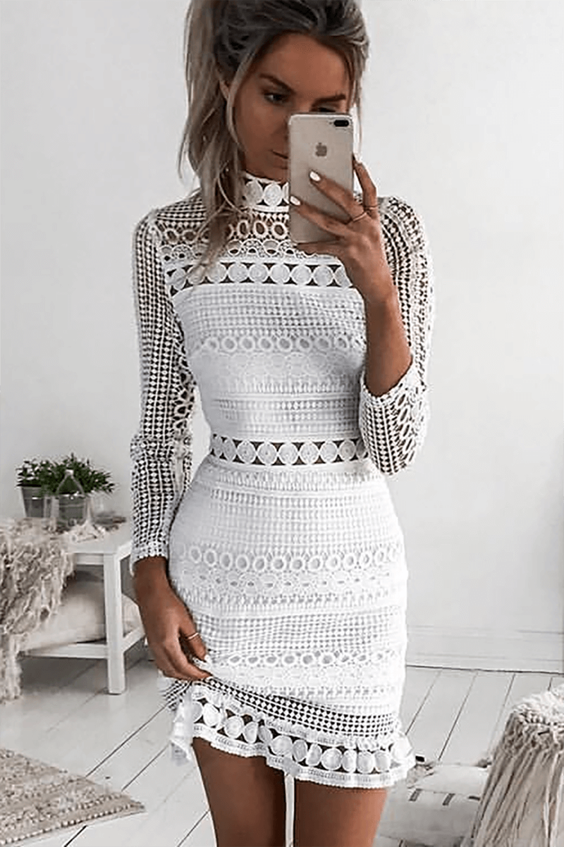 Effortlessly Elegant Dress with a Timeless Design