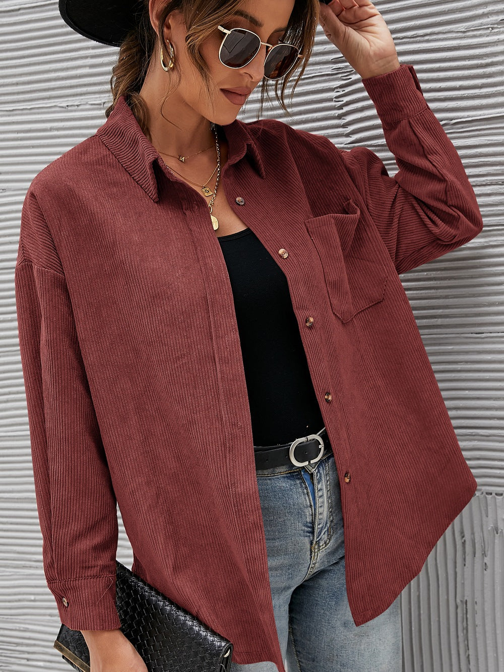 Sophisticated Blouse with a Clean Classic Look