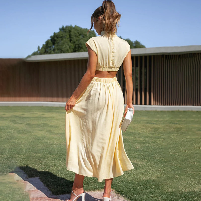 Beautifully Crafted Dress in a Classic Style