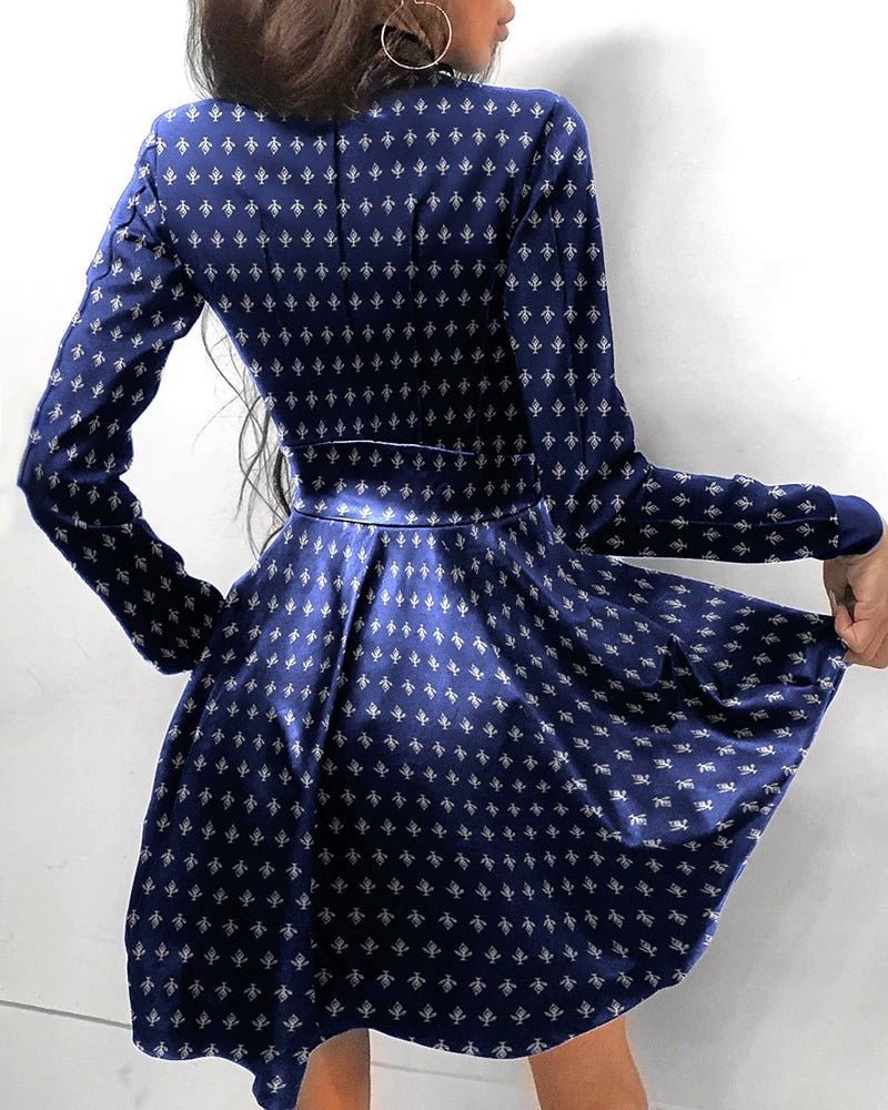 Effortlessly Elegant Dress with a Timeless Design