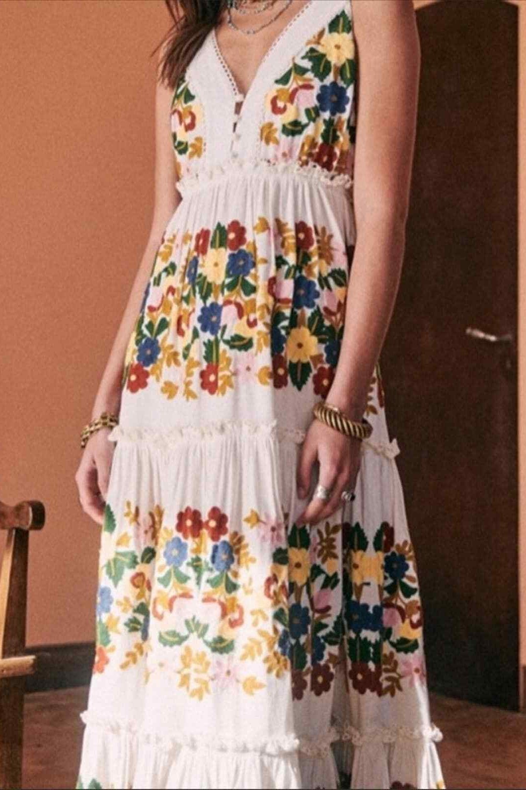 A Vintage Style Dress with Delicate Timeless Details