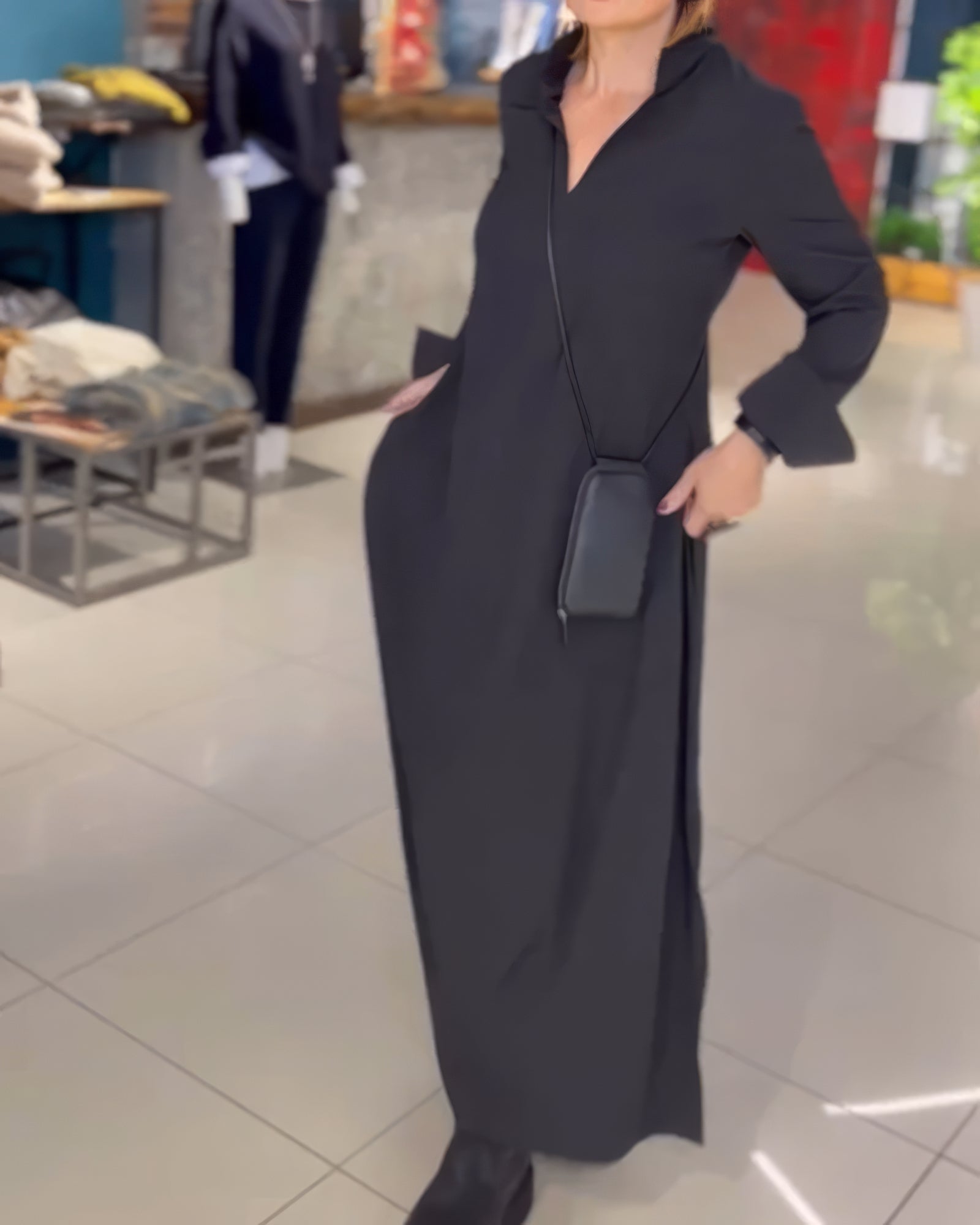 Gracefully Styled Dress for Any Occasion