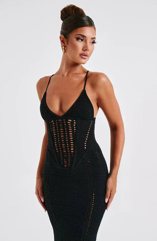 Effortlessly Elegant Dress with a Timeless Design